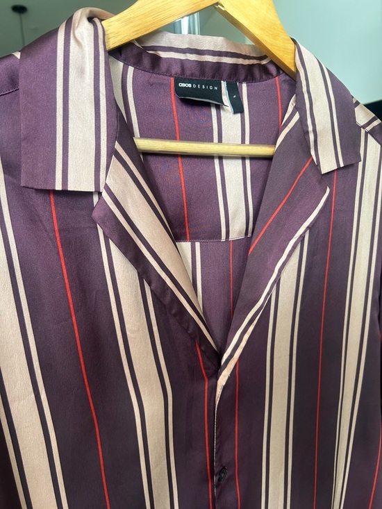 ASOS Men’s Satin Purple Stripe Men's Button-Up Shirt - Picture 2 of 5